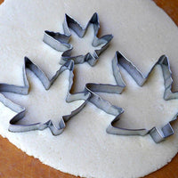 3 Piece Cannabis leaf cookie cutter - Puffin Spot Variety