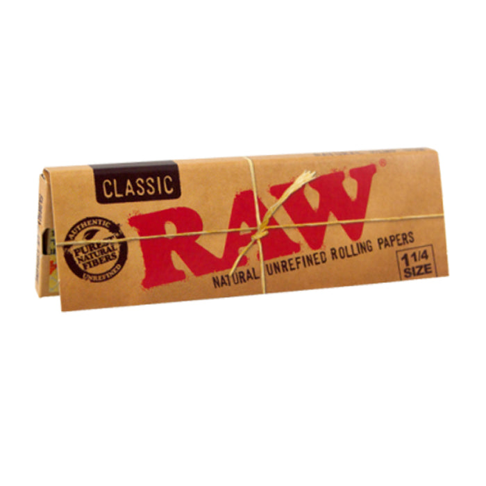 Raw Classic Rolling Papers 1 1/4 - The Puffin Spot
